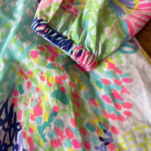 Lilly Pulitzer 100% Silk top 🌴☀️ - Picture 5 of 5
